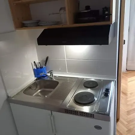 Apartman Studio Darija For 2 Persons S Terasom Wi-fi & Parking Makarska