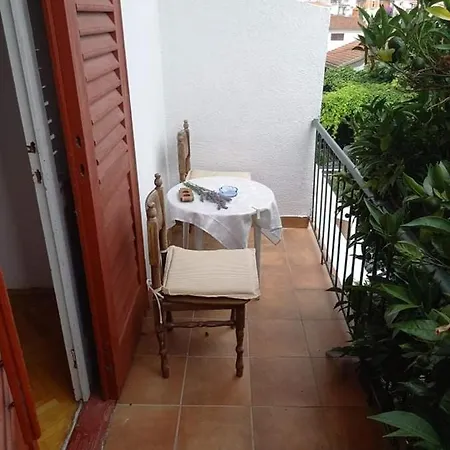 Studio Darija For 2 Persons S Terasom Wi-fi & Parking Apartman *